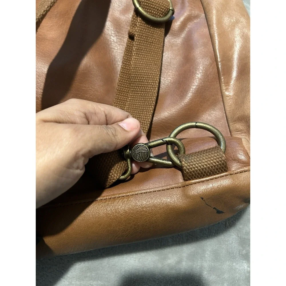 The Sak backpack laptop bag Loyola Backpack teak Use 100% full-grain Leather